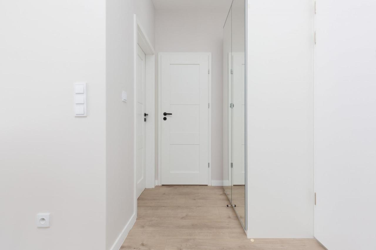 Modern Apartment With Balcony Warsaw Mokotow Aignera By Noclegi Renters Экстерьер фото